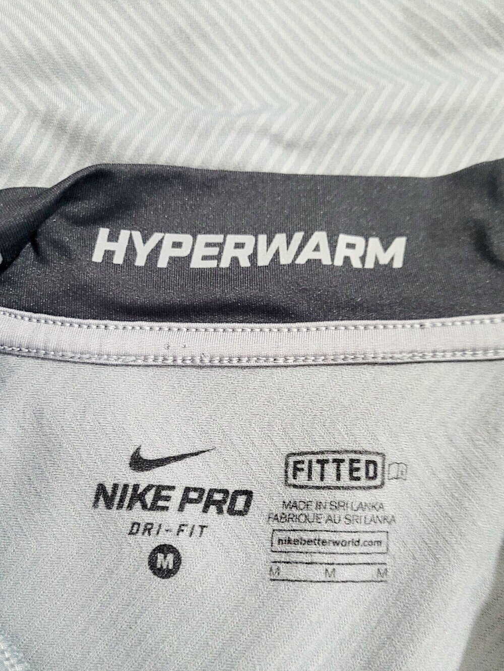 Nike Pro Hyperwarm Dri-FIT 1/4 Zip Gray Pullover Thumb Holes Women's Med Fitted - Picture 6 of 14